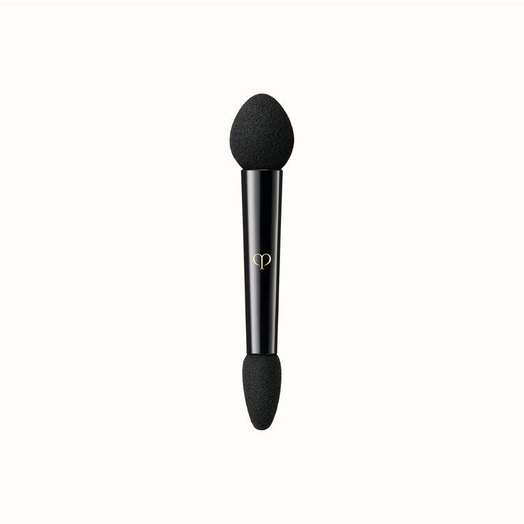 Clé de Peau Beauté: Eye Color Quad Case & Applicators