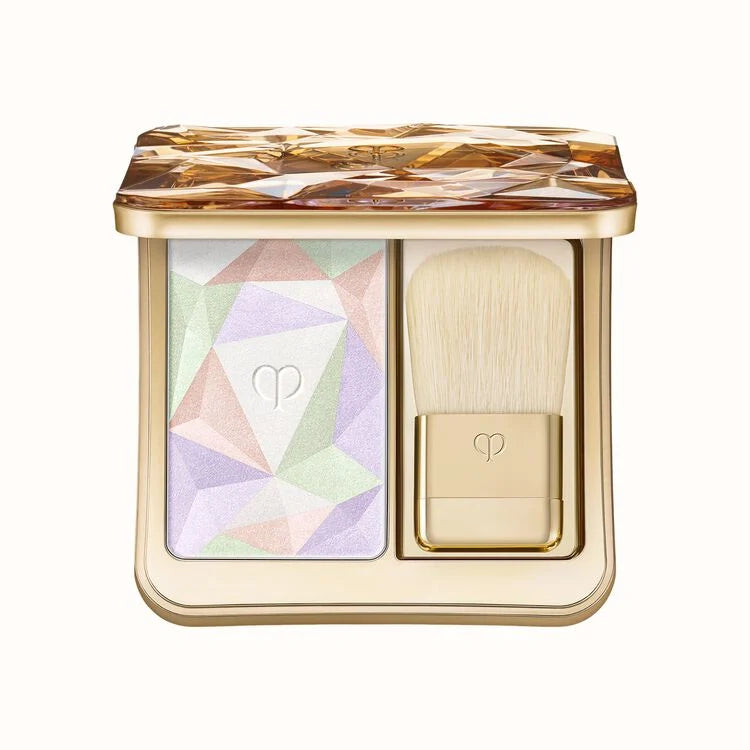 Clé de Peau Beauté: The Luminizing Face Enhancer