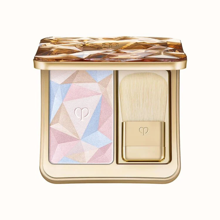 Clé de Peau Beauté: The Luminizing Face Enhancer