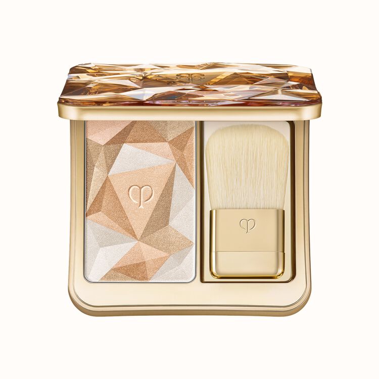 Clé de Peau Beauté: The Luminizing Face Enhancer