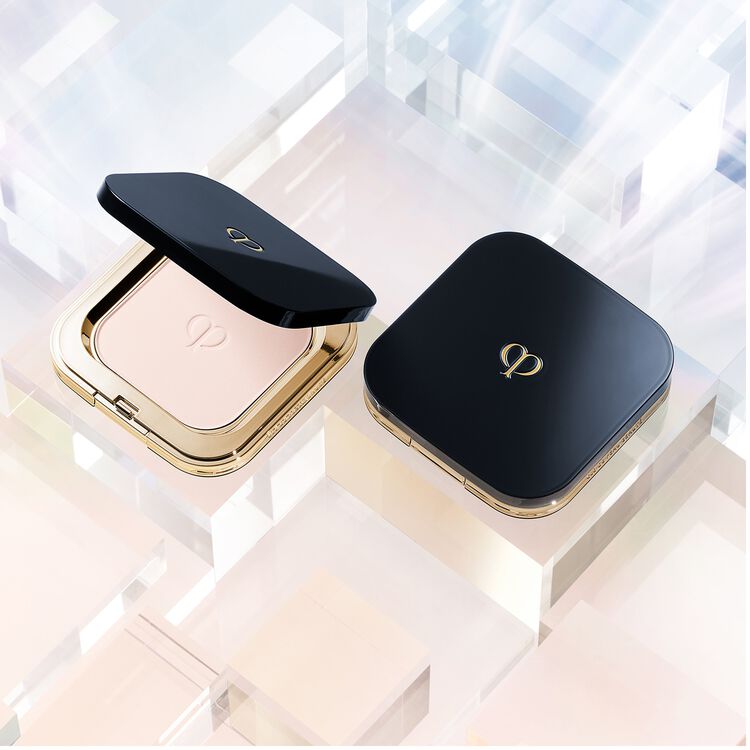 Clé de Peau Beauté: Refining Pressed Powder