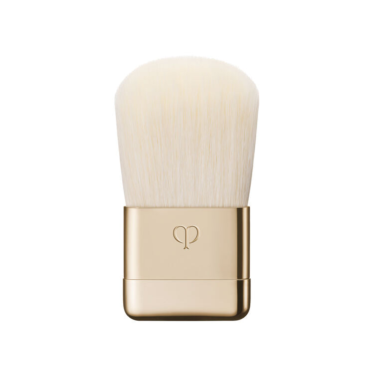 Clé de Peau Beauté: The Luminizing Face Enhancer Brush