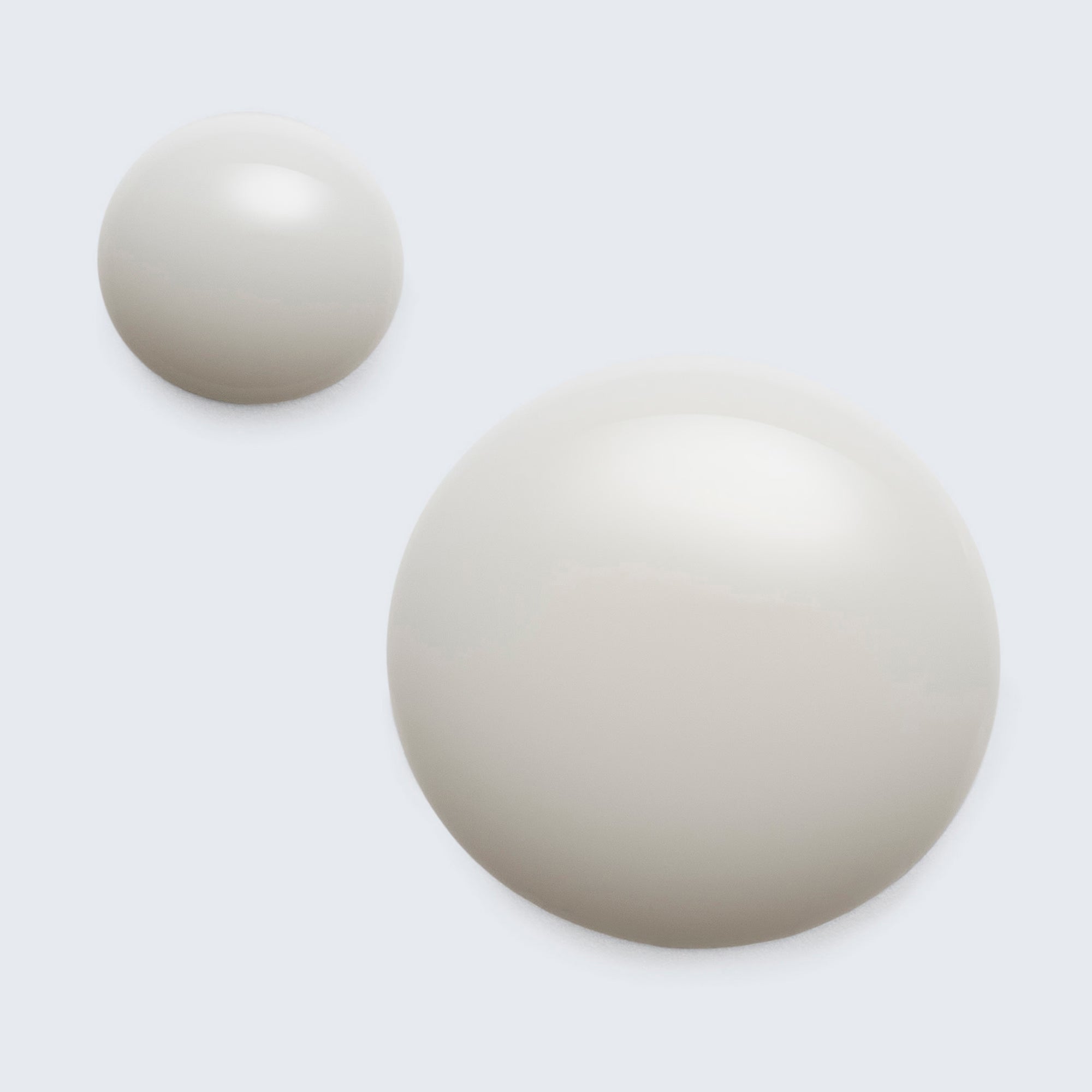 Estee Lauder: Revitalizing Supreme+ Bright Radiance Power Soft Milky Lotion Moisturizer - 400ml