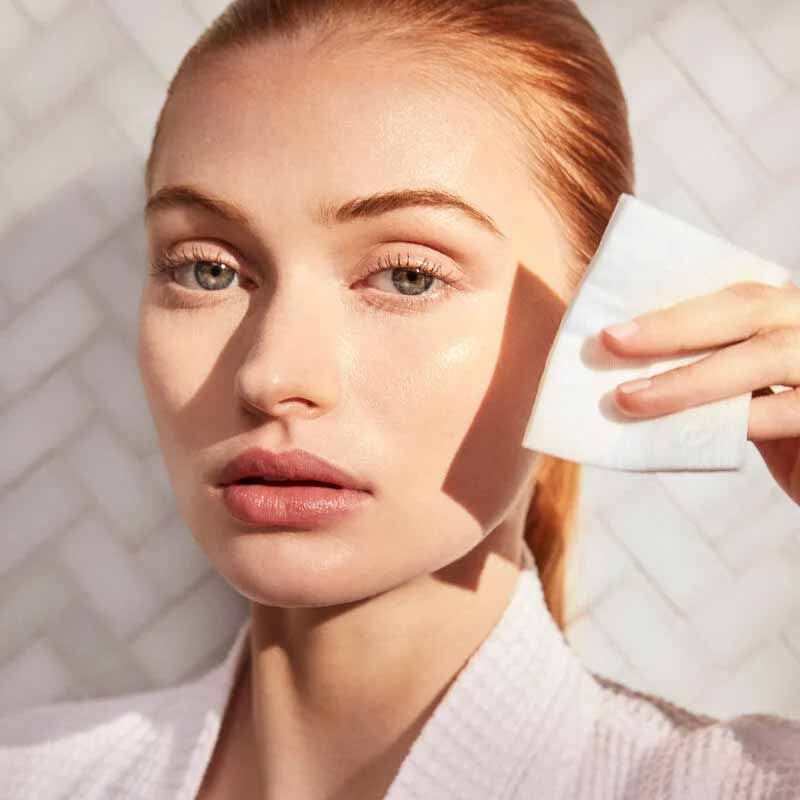 Clé de Peau Beauté: Micellar Cleansing Water - 200ml