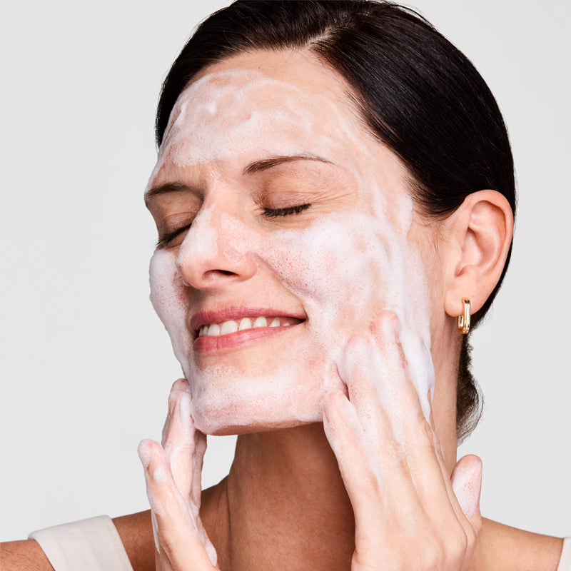 Estee Lauder: Perfectly Clean Multi-Action Foam Cleanser/Purifying Mask - 150ml